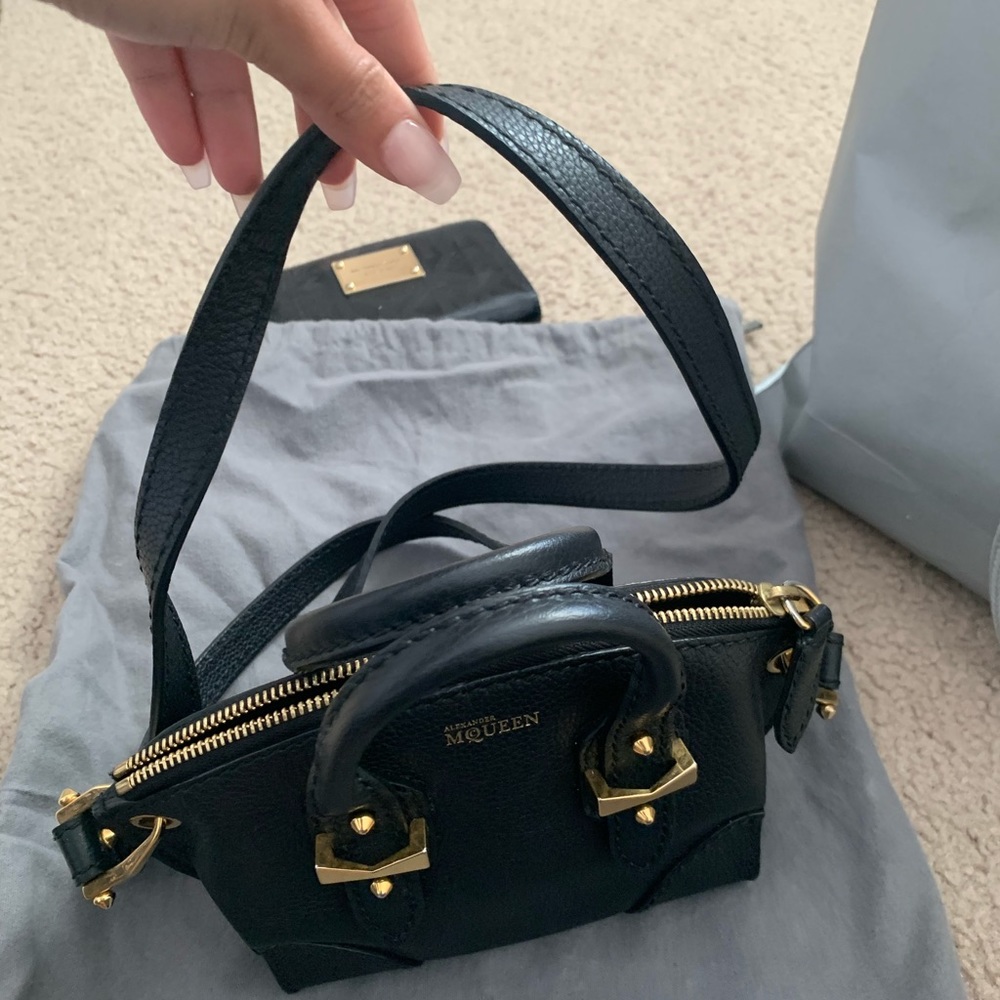 Alexander mcqueen mini purse - Picture 3 of 3